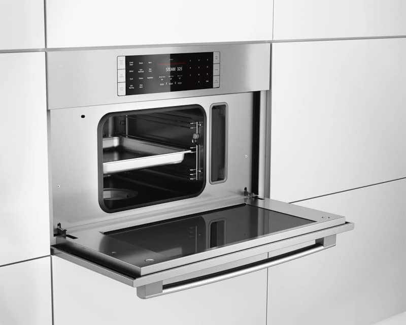 bosch-oven-HSLP451UC-installed-right-angle-open.jpg