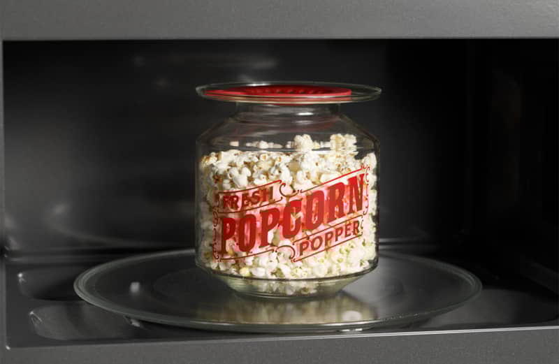 cafe-microwave-CVM519P2PS1-popcorn.jpg