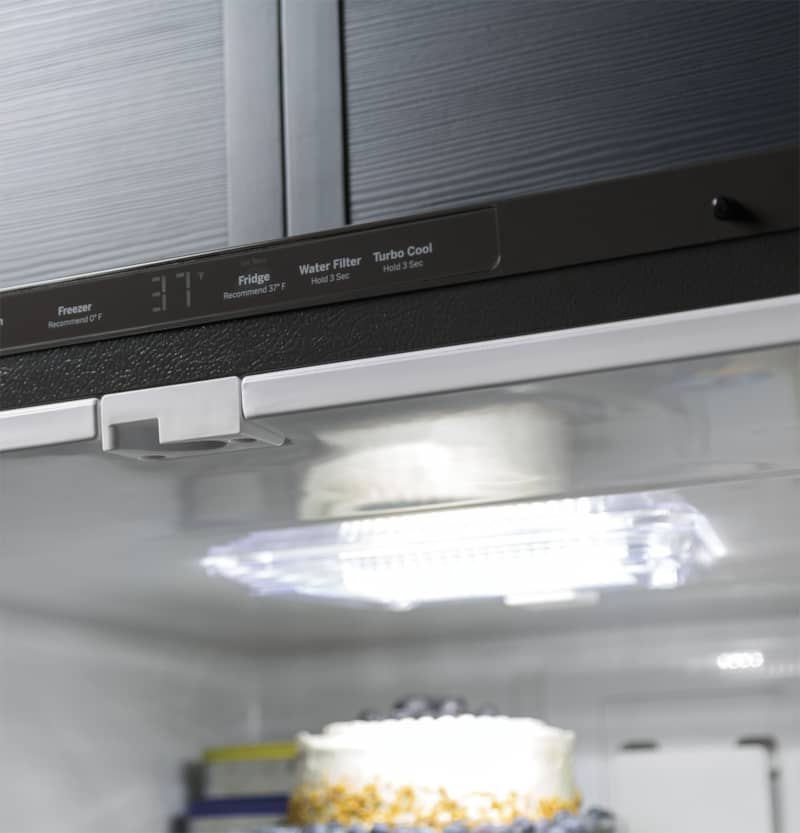 ge-bf-refrigerator-GDE21EYKFS-led-lighting.jpg